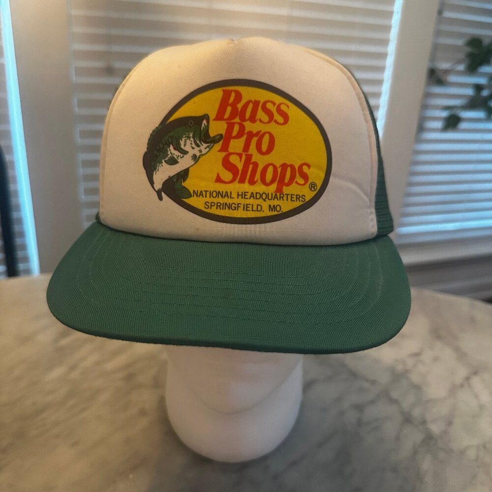 Vintage Bass Pro Shops Trucker Hat – Green Mesh Snapback – Springfield, MO